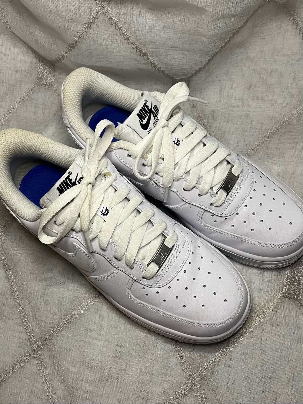 Nike Air Force 1 Low - White with Blue Accents Size 7